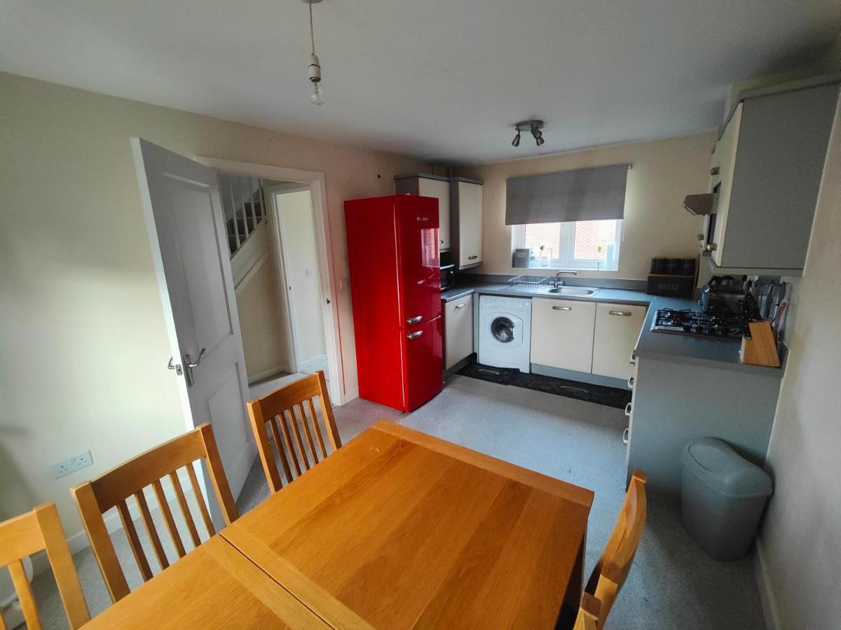 Lakeside-Dakota 3Bed House 2Bath Parking M27 J5 Southampton Airport Sleeps 6 Eastleigh Exterior foto